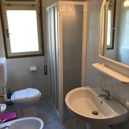 Villaggio Possagno Piazza Torino Da Colla Τζεσόλο Λίντο